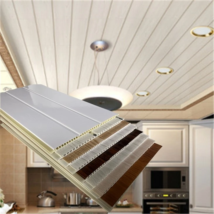 Ribalzo a soffitto in PVC economico