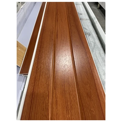 Fabbrica di pannelli a soffitto in PVC piegabile