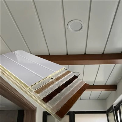 Pannello con soffitto bianco in PVC